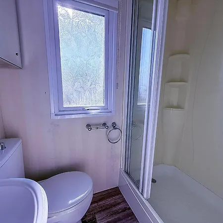 Lovely Wheelchair Friendly Caravan At Skipsea Sands In Yorkshire Ref 41167Wf Barmston Exterior photo
